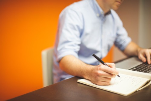 businessman-man-space-desk-7059-RESIZED.jpg