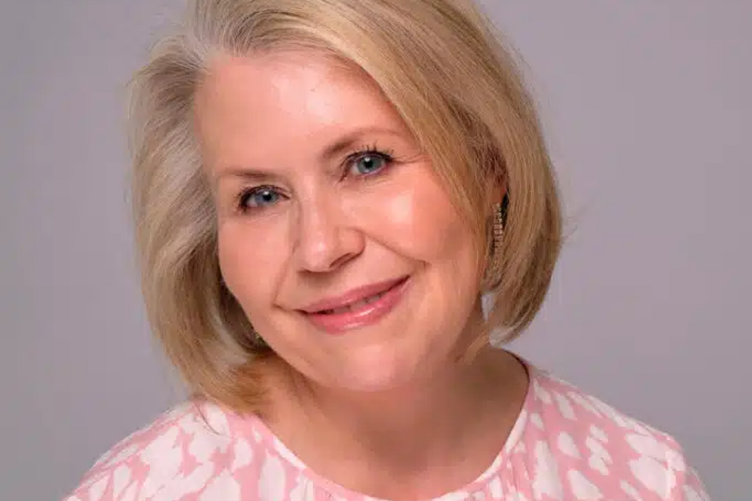 caroline roberts