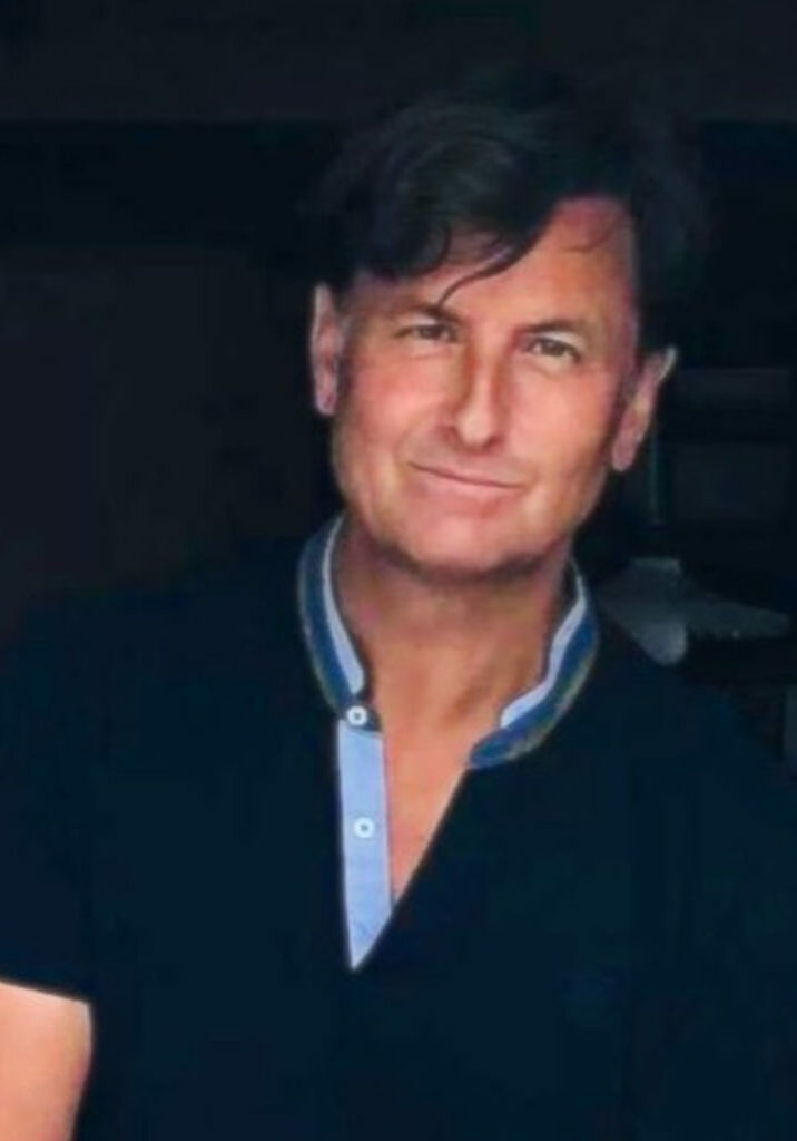 Chris Butt, Cognisess